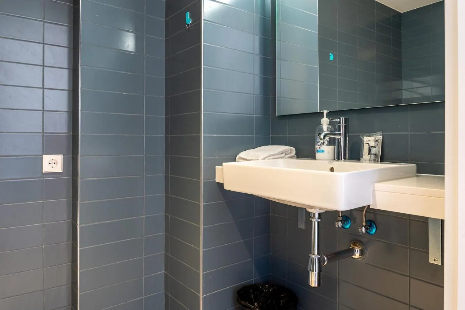 Guestready: Suenos De Graffiti De Barcelona. Apartment 0*, Barcelona Spain